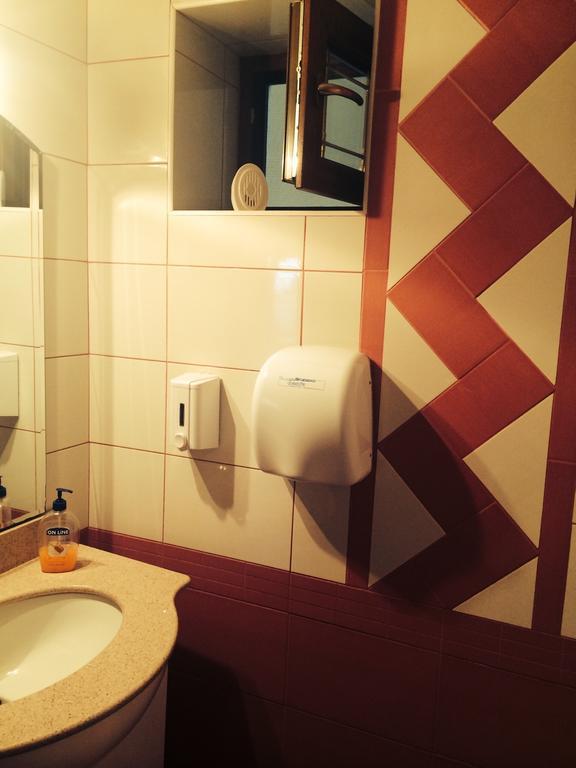 Hotel Fiama Otelu Rosu 部屋 写真