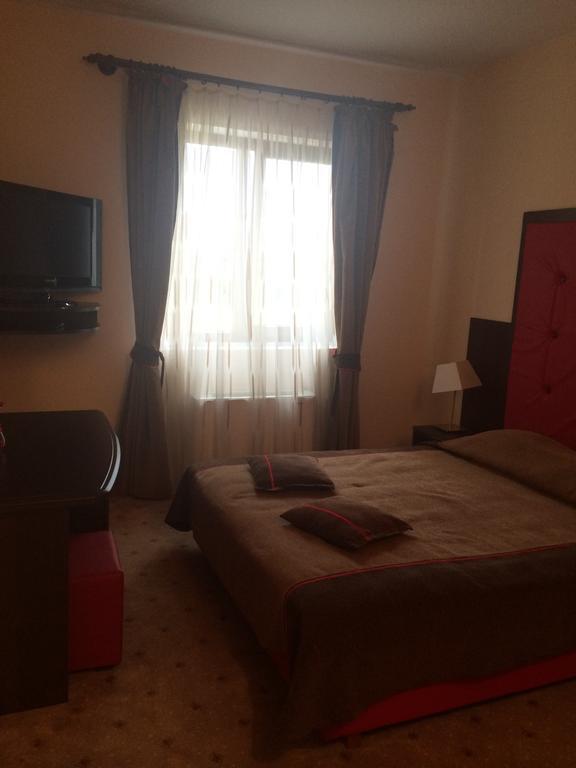Hotel Fiama Otelu Rosu 部屋 写真
